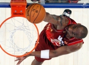 九游娱乐馆-科比·布莱恩特明星篮球赛吸引众多球迷观看的简单介绍