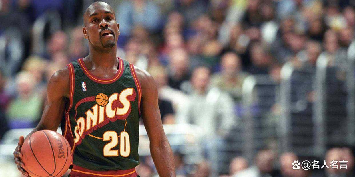 联盟最佳防守球员获得殊荣，表现引人注目