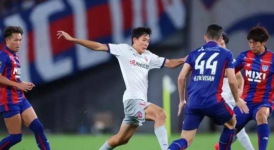 广岛三箭客场比无缘成功，告别亚冠八强的简单介绍