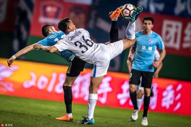 关于重庆力帆客场战胜大连一方，豪取三分的信息