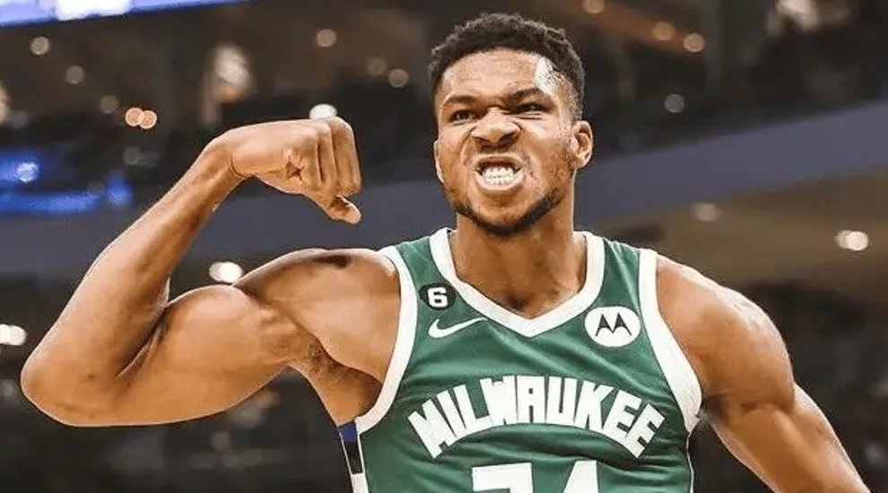 雄鹿大胜凯尔特人，字母哥威震东部的简单介绍