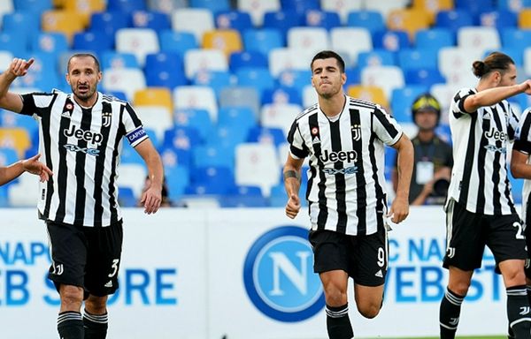 包含尤文图斯与AC米兰签署合作计划，打造青年球员培训交流平台的词条