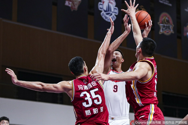 广东战队遭遇惨败，遭遇季后赛危机