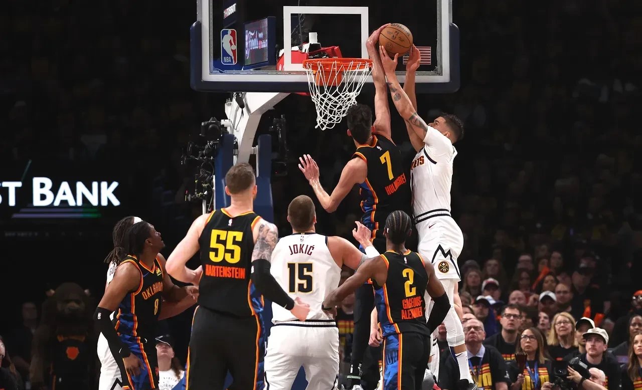 勇士再胜掘金，赢下西部榜首战