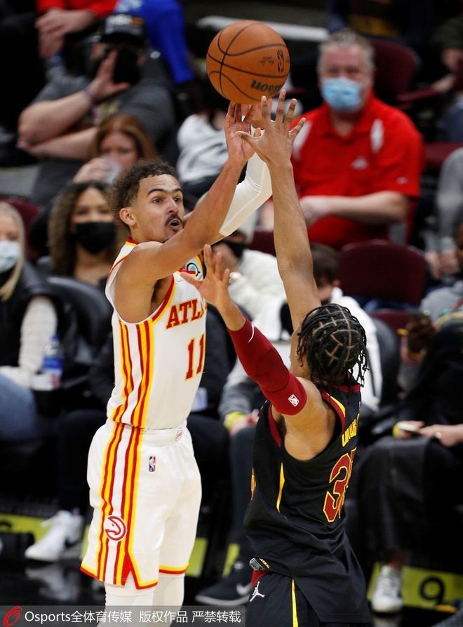 热火客场逆转太阳，保持不败