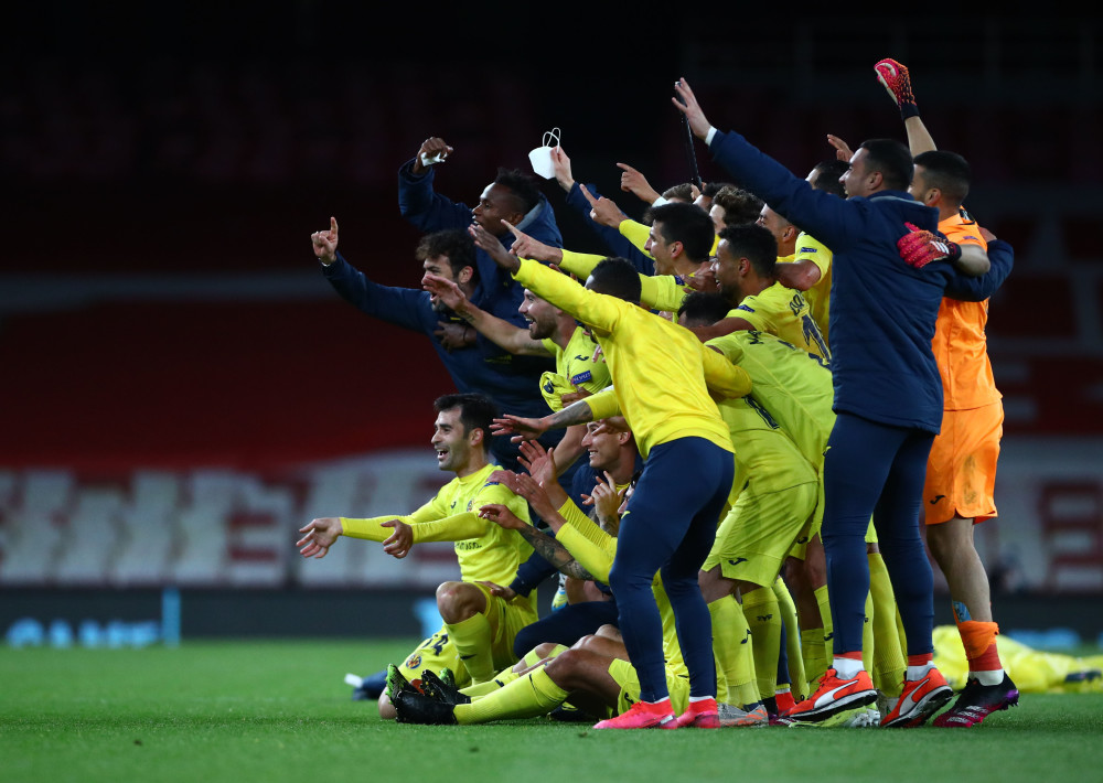 包含戈多伊逆转晋级，不敌比利亚雷亚尔被淘汰的词条