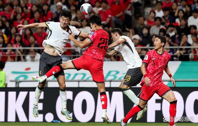 包含精彩瞬间！球场上的对抗激起无尽心潮的词条