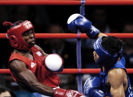 激情拼搏:瑞士拳击选手力克对手斩获金牌的简单介绍 激情拼搏:瑞士拳击选手力克对手斩获金牌的简单介绍